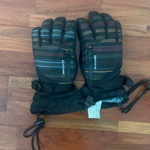 Dakine Goretex Women’s snow gloves